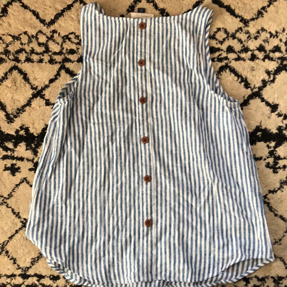 Universal Thread Striped Tank - Picture 2 of 3